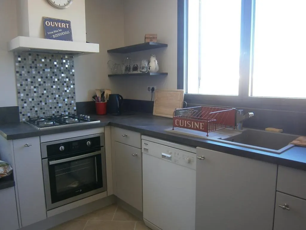 L'Ancien Poulailler- The Old Hen House Villa Saint-Saturnin-d'Apt 0*,